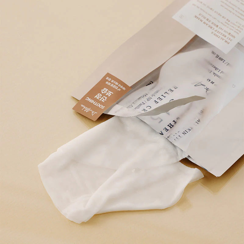 Embalagem aberta da Dr.Althea 345 Relief Cream Mask com a folha da máscara visível