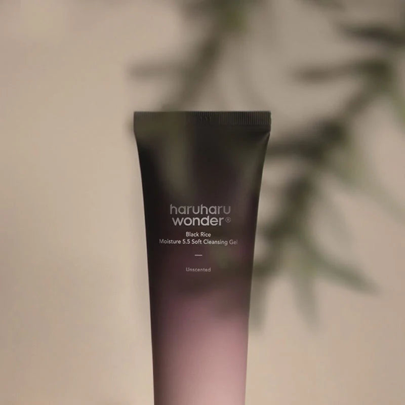 Haruharu wonder Black Rice Moisture 5.5 Soft Cleansing Gel — imagem 6