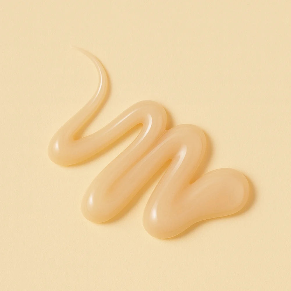 Ondulações da textura leve e sedosa do creme hidratante ma:nyo Bifida Biome