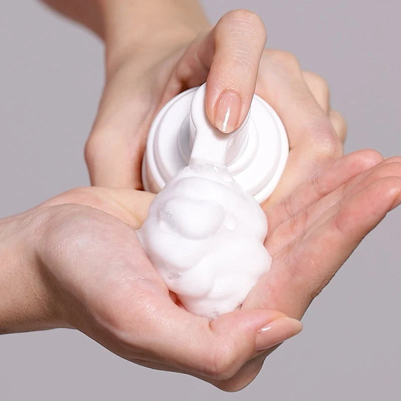 Etude House - Soon Jung Whip Cleanser, 250ml